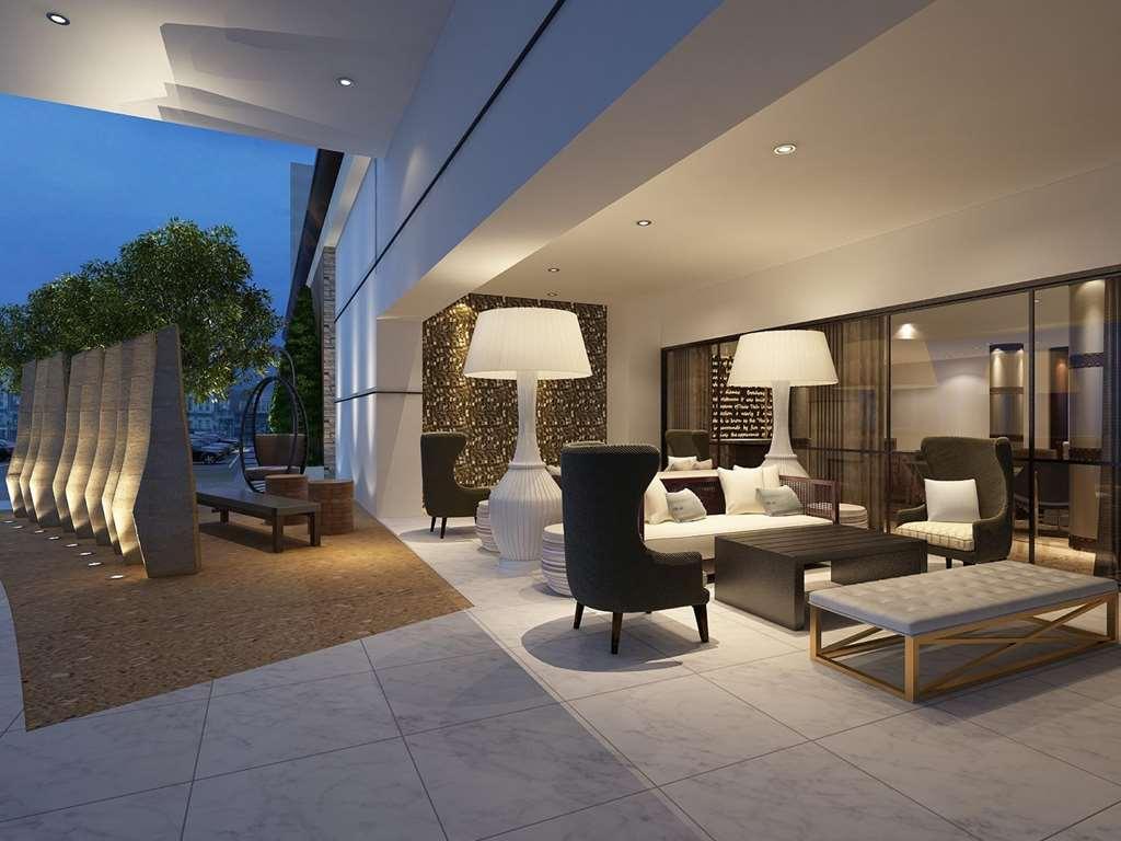 Hotel Doubletree By Hilton - Area 4*